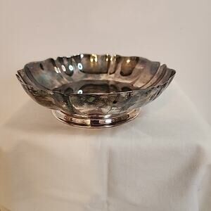 Vtg Oneida Silversmiths Silver Plated Serving Candy Dish Bowl 7 In Footed